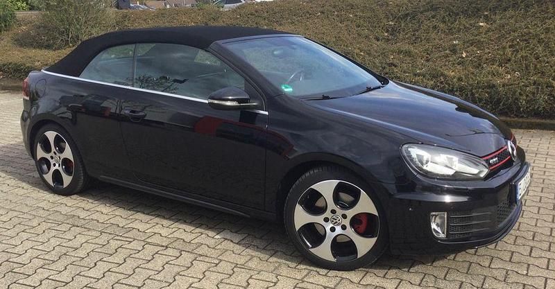 Gebraucht VW Golf Cabriolet GTI 211 PS (155 kW) 2013 Schwarz Cabrio
