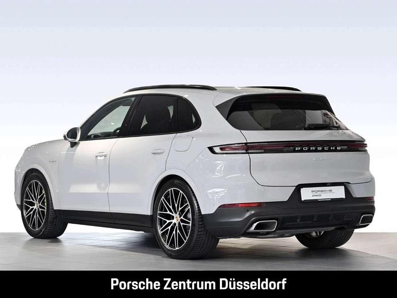Gebraucht Porsche Cayenne 470 PS (345 kW) 2024 Weiss SUV