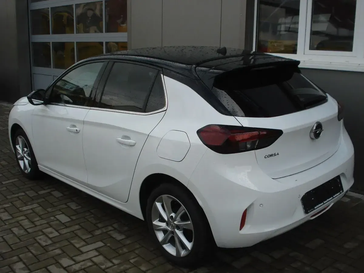 Gebraucht Opel Corsa Elegance 101 PS (74 kW) 2023 Weiß Kleinwagen