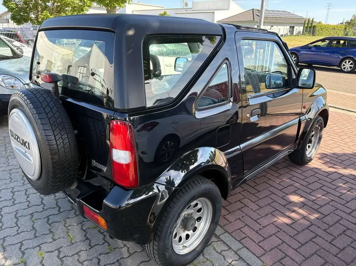 Gebraucht Suzuki Jimny 80 PS (58 kW) 2002 Schwarz SUV