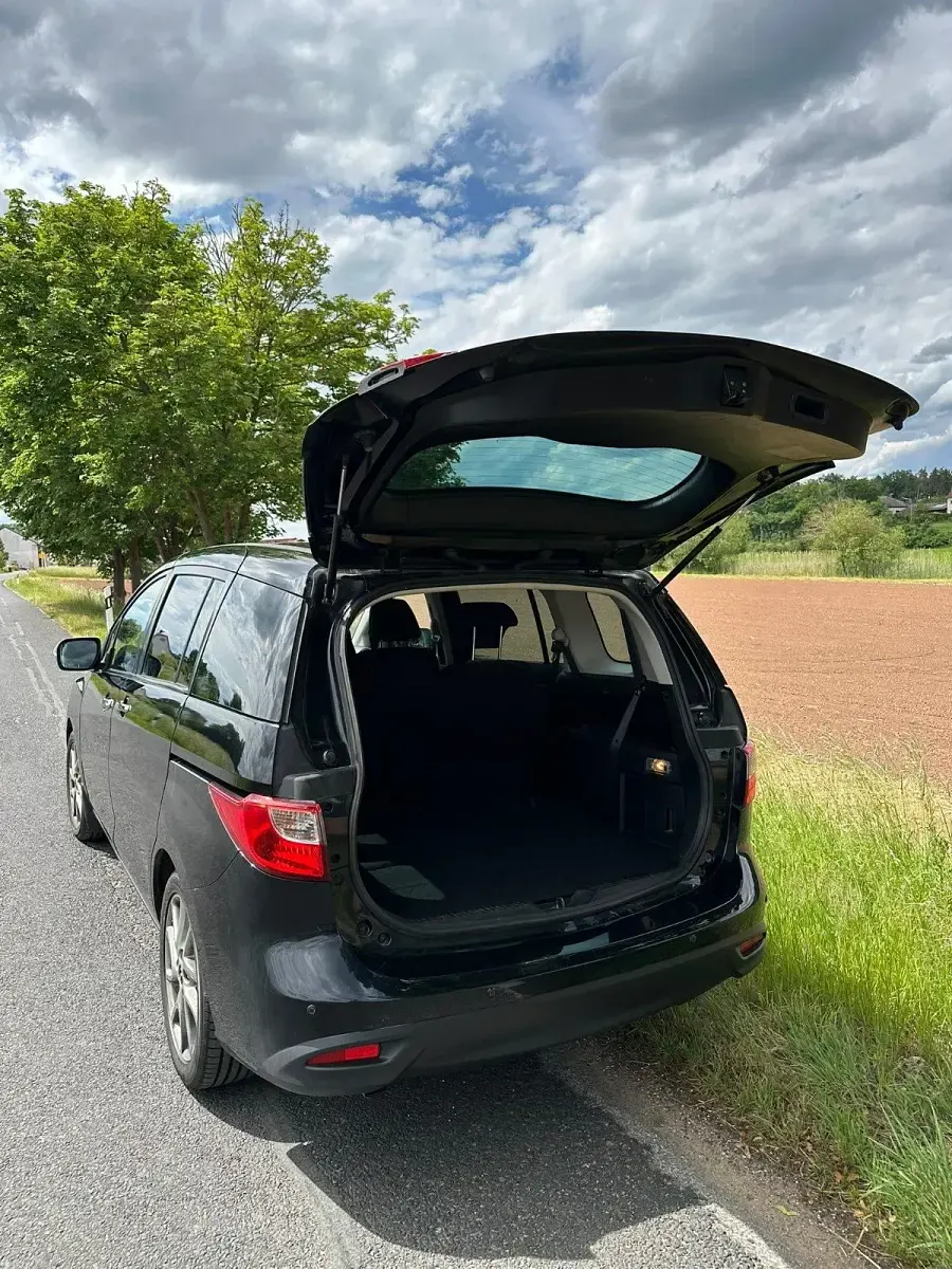 Gebraucht Mazda 5 Sendo 116 PS (85 kW) 2014 Schwarz Van / Kleinbus