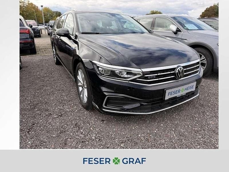 Deep black perleffekt Gebraucht 2022 VW Passat IQ Drive Kombi | 20.950 € (Fairer Preis) - Bild 1/4
