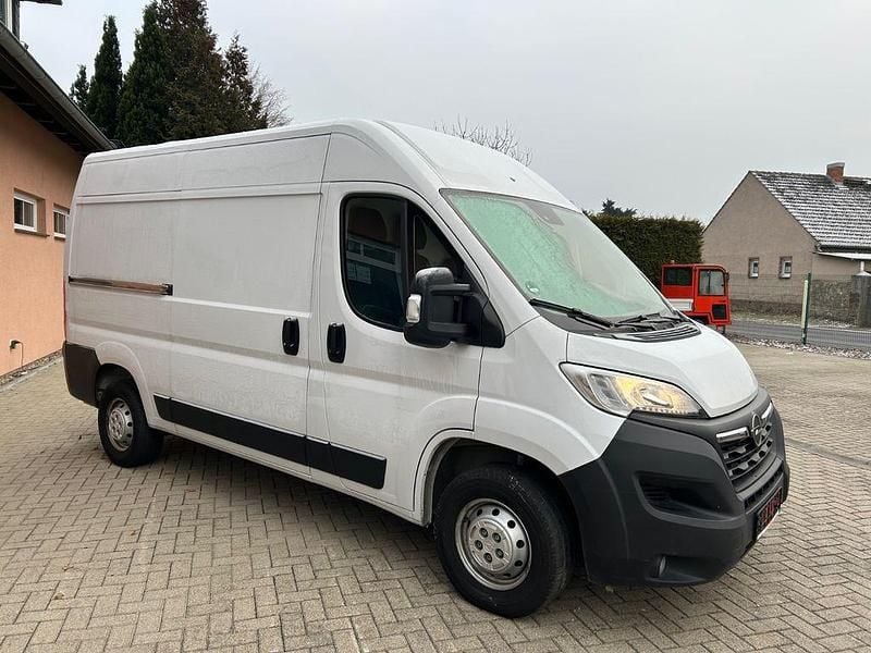 Gebraucht Opel Movano Edition 140 PS (102 kW) 2023 Weiß Van / Kleinbus