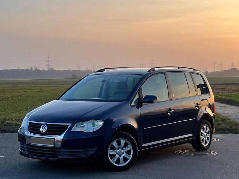 Blau Gebraucht 2007 VW Touran Van / Kleinbus | 2.799 € (Superpreis) - Bild 1/4