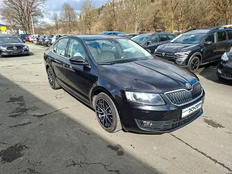 Gebraucht Skoda Octavia Elegance 150 PS (110 kW) 2013 Schwarz Limousine