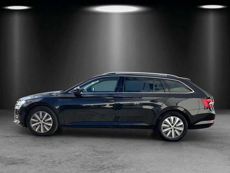 Gebraucht Skoda Superb Style 150 PS (110 kW) 2022 Schwarz Kombi