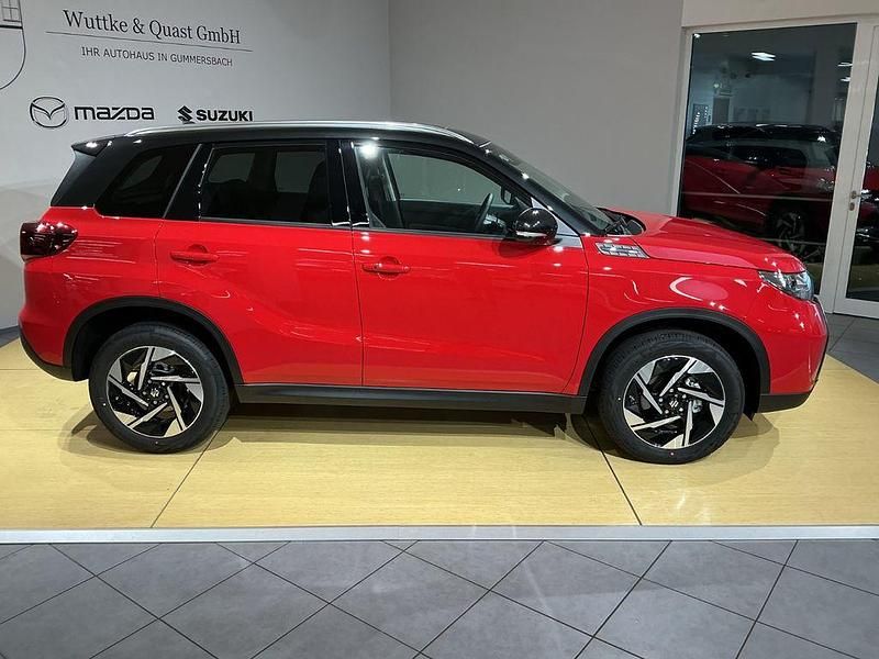 Neu Suzuki Vitara Comfort+ 110 PS (80 kW) 2026 Rot SUV