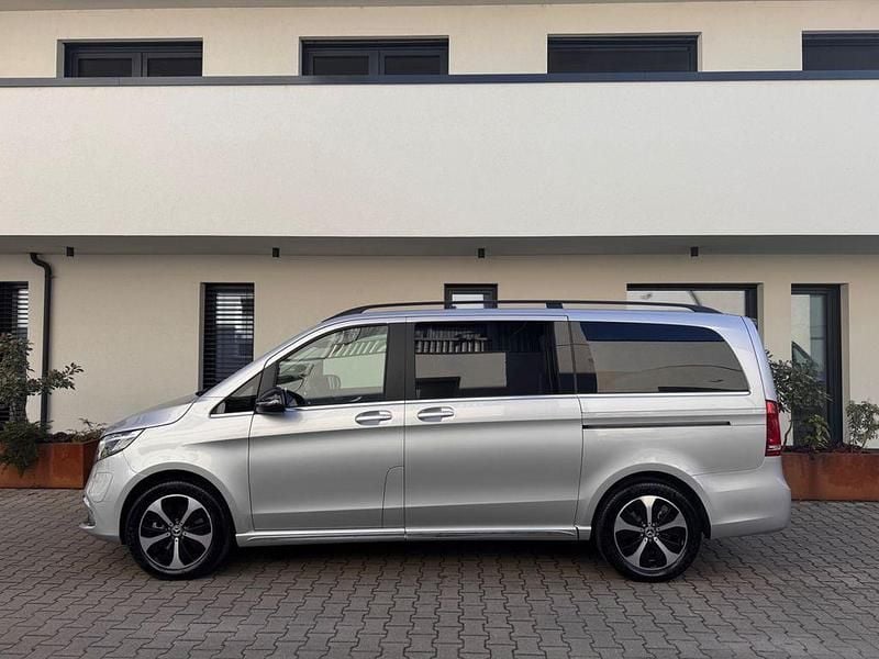 Gebraucht Mercedes EQV300 150 kW (204 PS) 2025 Silber Van / Kleinbus