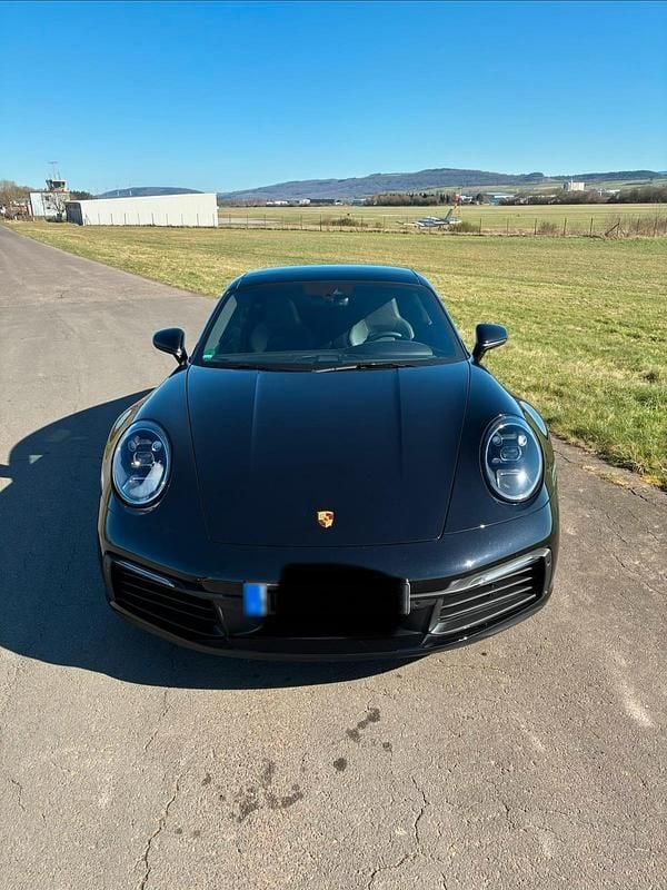 Gebraucht Porsche 911 Carrera 385 PS (283 kW) 2023 Schwarz Coupé