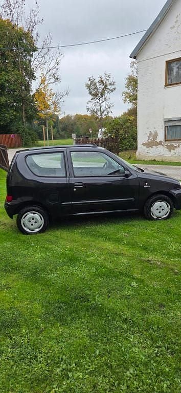 Gebraucht Fiat Seicento 54 PS (39 kW) 2003 Schwarz Kleinwagen