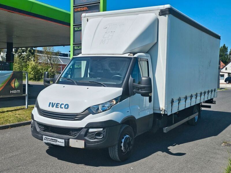 White ic 194 Gebraucht 2017 Iveco Daily | 26.999 € (Teuer) - Bild 1/4