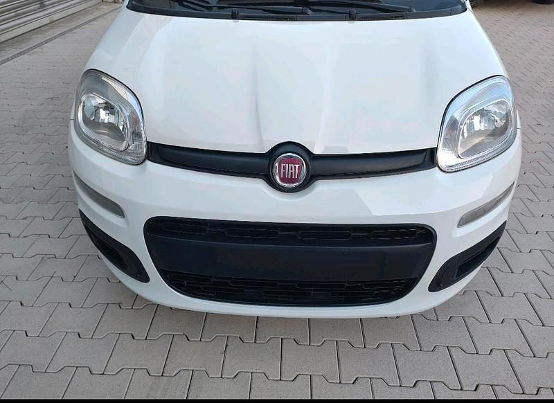 Gebraucht Fiat Panda Pop 69 PS (50 kW) 2014 Weiß Kleinwagen