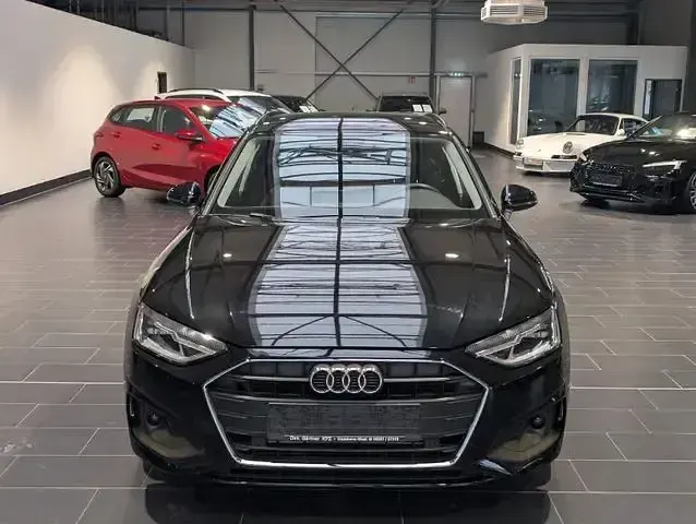 Usata Audi A4 204 CV (150 kW) 2022 Nero Station wagon
