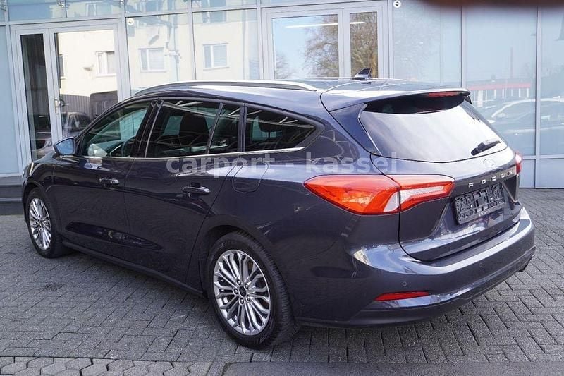 Gebraucht Ford Focus Titanium 150 PS (110 kW) 2020 Blau Kombi