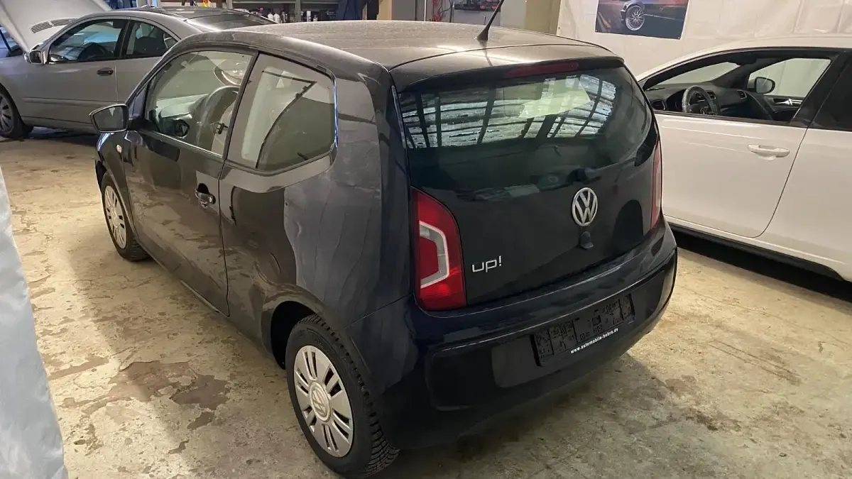 Gebraucht VW up! 68 PS (50 kW) 2012 Schwarz Kleinwagen
