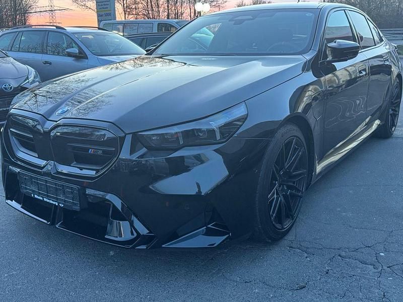 Gebraucht BMW M5 Performance 727 PS (534 kW) 2025 Schwarz Limousine