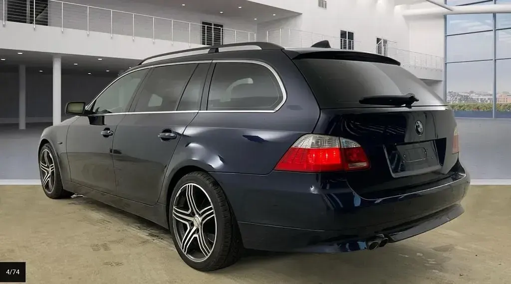 Käytetty BMW 525 Performance 177 HP (130 kW) 2005 Sininen Farmari