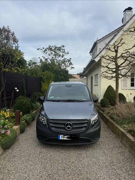 Gebraucht Mercedes Vito 114 PS (83 kW) 2016 Grau Van