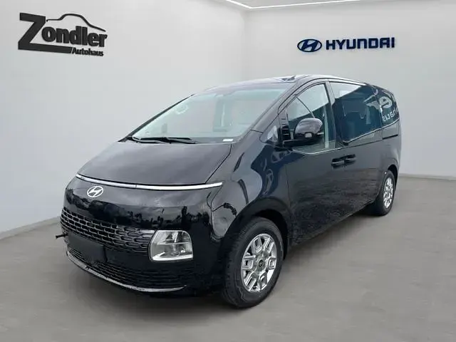 Gebraucht Hyundai Staria Trend 224 PS (164 kW) 2025 Van / Kleinbus