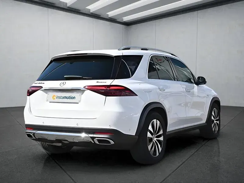 Gebraucht Mercedes GLE350 333 PS (244 kW) 2025 Weiß SUV