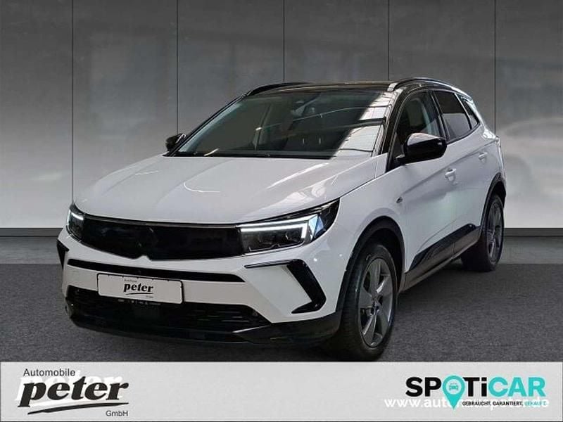 Lack weiss banquise/deckende l Gebraucht 2024 Opel Grandland X GS Line SUV | 25.440 € (Guter Preis) - Bild 1/4