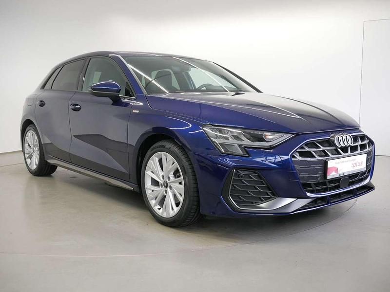 Gebraucht Audi A3 S-Line 150 PS (110 kW) 2025 Navarrablau metallic Limousine