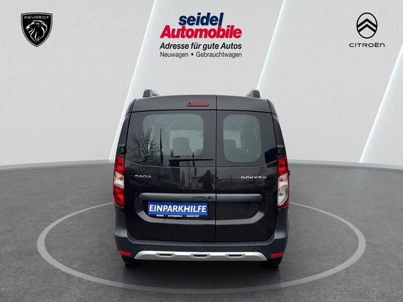 Gebraucht Dacia Dokker Stepway 131 PS (96 kW) 2021 Schwarz Van / Kleinbus