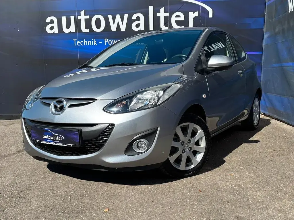 Second-hand Mazda 2 Active 84 CP (61 kW) 2011 Gri Hatchback