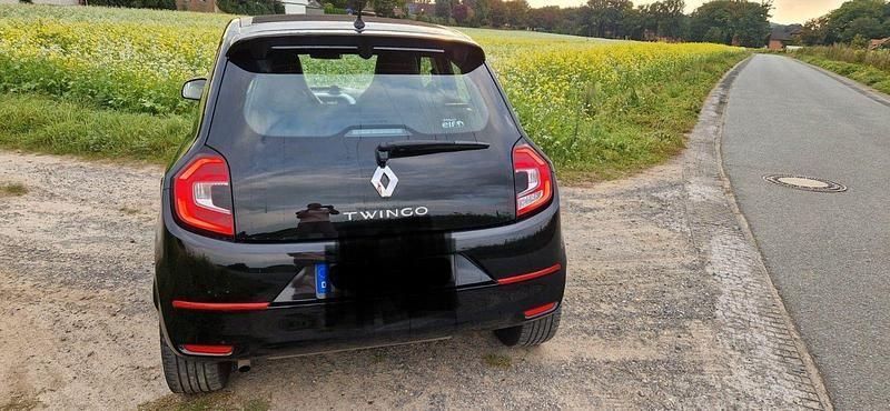 Gebraucht Renault Twingo 90 PS (66 kW) 2019 Schwarz Kleinwagen