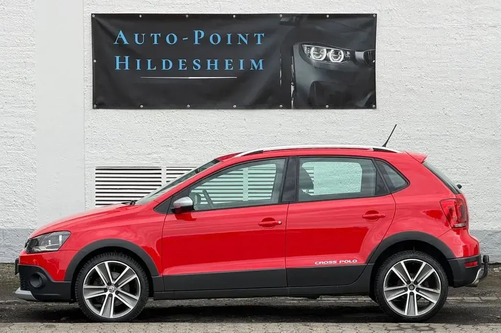 Gebraucht VW Polo Cross 105 PS (77 kW) 2011 Rot Kleinwagen