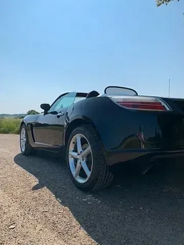Second-hand Opel GT 264 CP (194 kW) 2009 Negru Cabrio