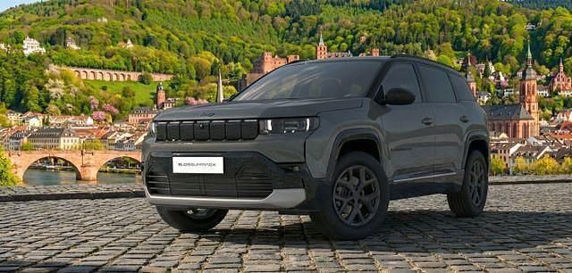 Gebraucht Jeep Compass 145 PS (106 kW) 2026 Schwarz SUV