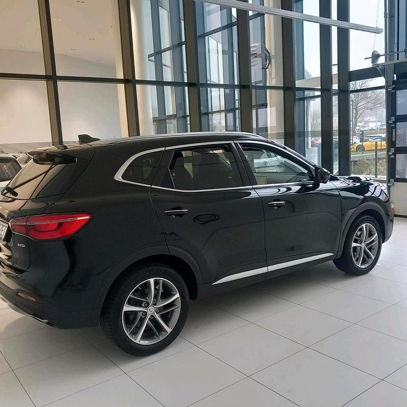 Gebraucht MG HS 162 PS (119 kW) 2023 Schwarz SUV