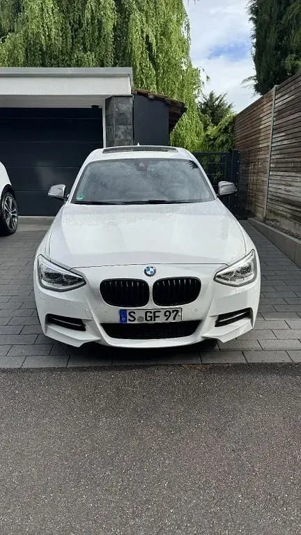 Gebraucht BMW M135 M Performance 320 PS (235 kW) 2014 Weiß Kleinwagen
