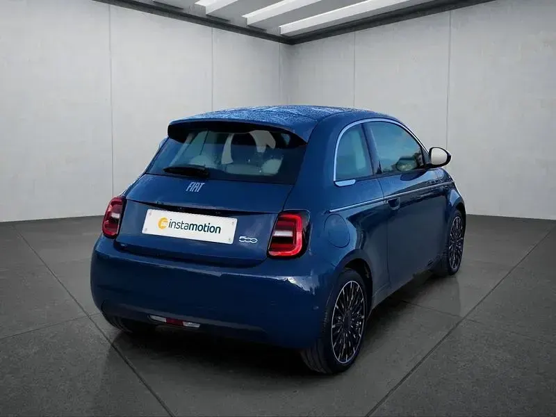 Gebraucht Fiat 500e La Prima 86 kW (118 PS) 2022 Grün Kleinwagen