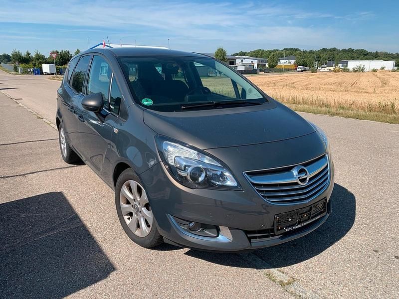Gebraucht Opel Meriva Innovation 140 PS (102 kW) 2017 Phantom/rocky/asteroid grey Van / Kleinbus