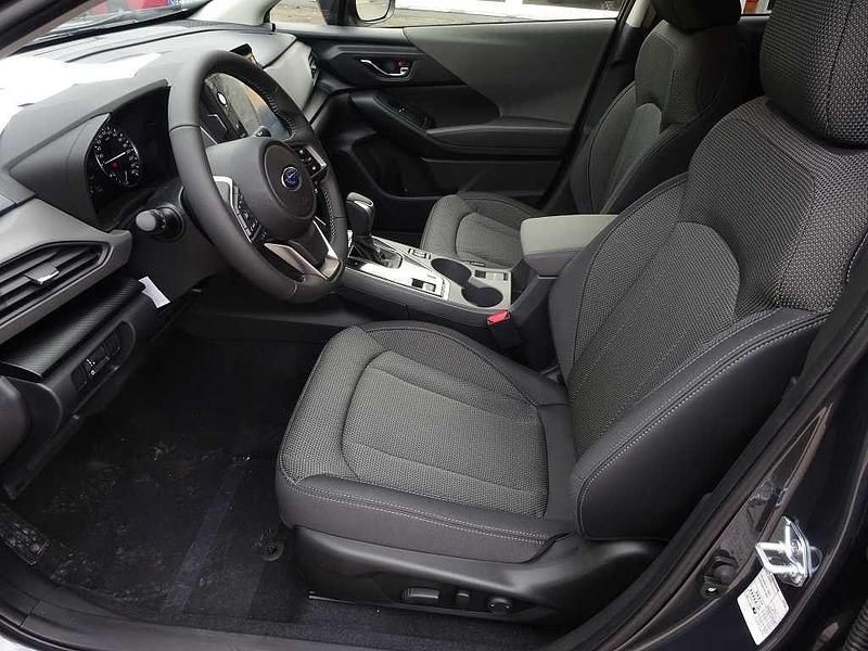 Neu Subaru Crosstrek Active 136 PS (100 kW) 2025 Grau SUV