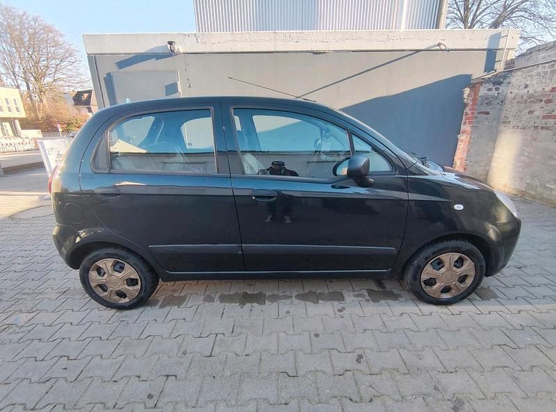 Gebraucht Chevrolet Matiz 52 PS (38 kW) 2009 Schwarz Kleinwagen