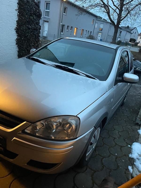 Gebraucht Opel Corsa 80 PS (58 kW) 2005 Silber Kleinwagen