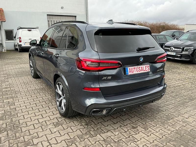 Gebraucht BMW X5 M Sport 394 PS (289 kW) 2021 Grau SUV