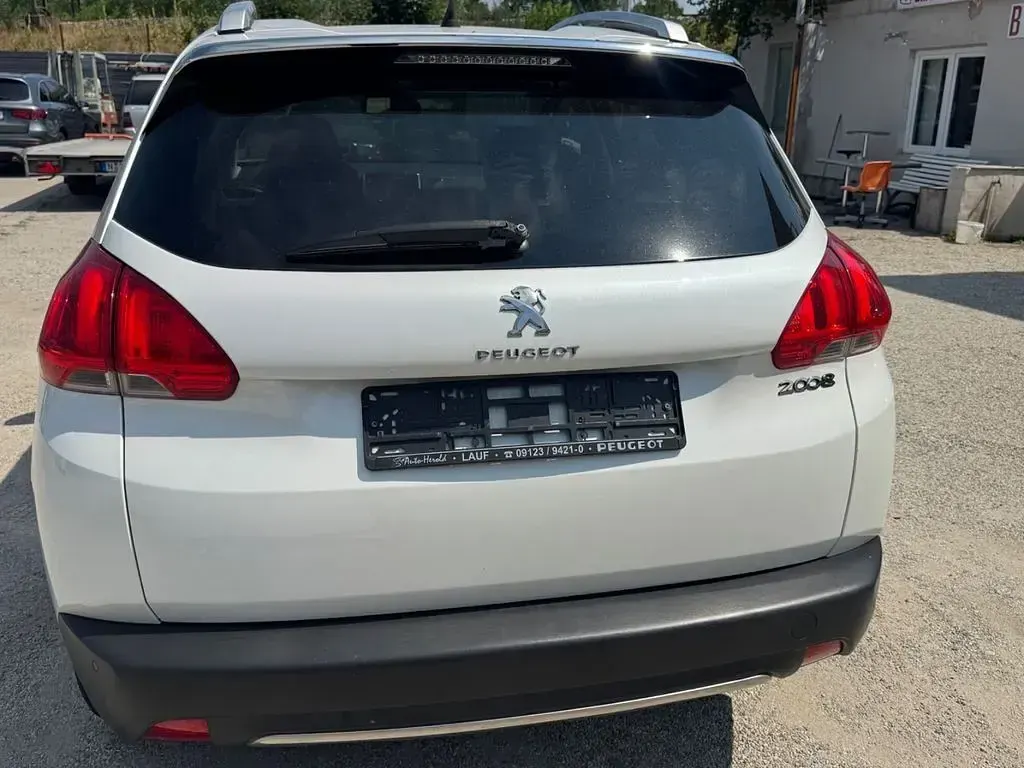 Gebraucht Peugeot 2008 Allure 82 PS (60 kW) 2014 Weiß SUV