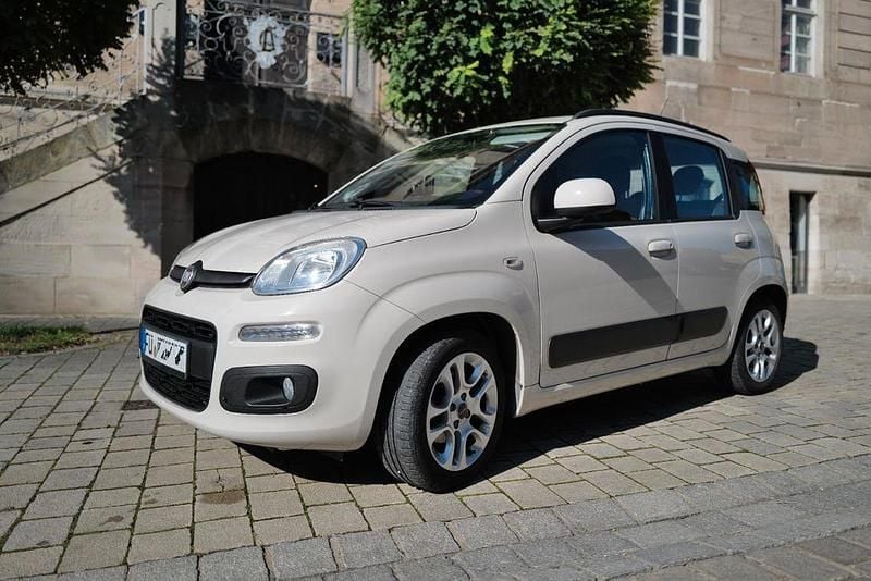 Gebraucht Fiat Panda Lounge 69 PS (50 kW) 2016 Beige Kleinwagen