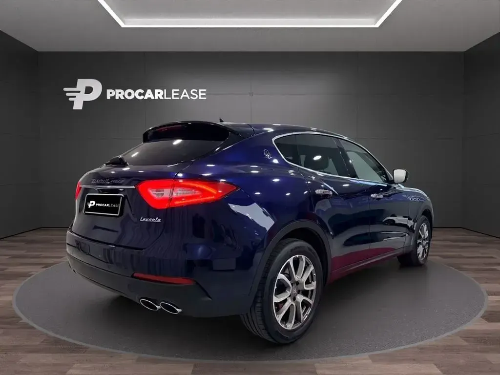 Gebraucht Maserati Levante 430 PS (316 kW) 2017 Blau SUV
