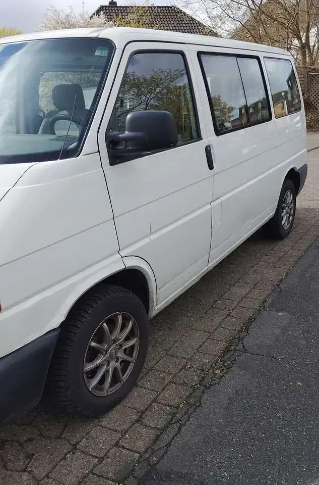 Gebraucht VW T4 88 PS (64 kW) 2001 Weiß Van