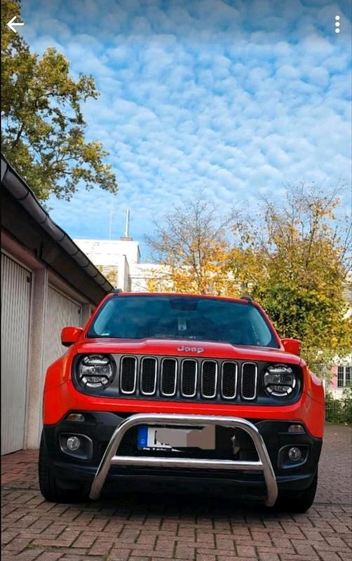 Rot Gebraucht 2017 Jeep Renegade SUV | 16.450 € (Etwas zu teuer) - Bild 1/4