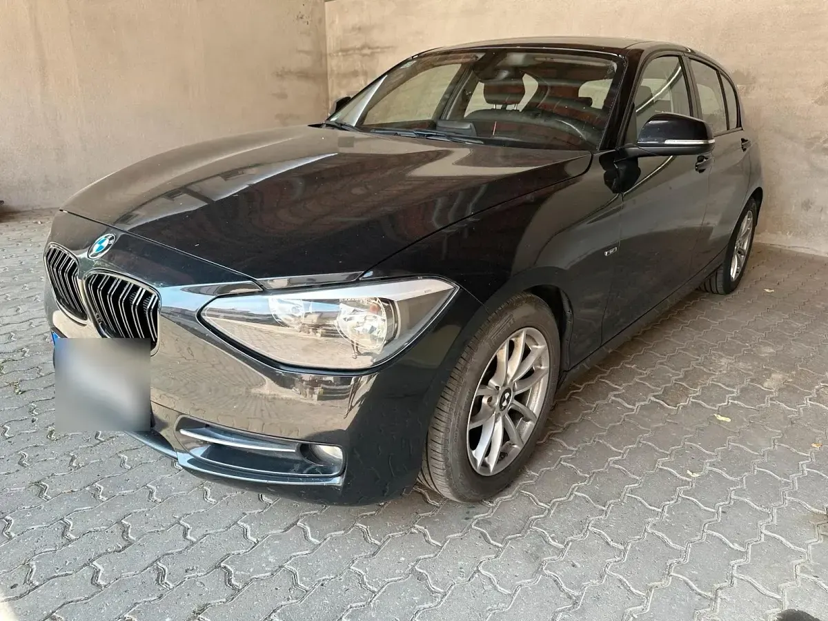 Gebraucht BMW 116 Efficient Dynamics 116 PS (85 kW) 2013 Schwarz Kleinwagen
