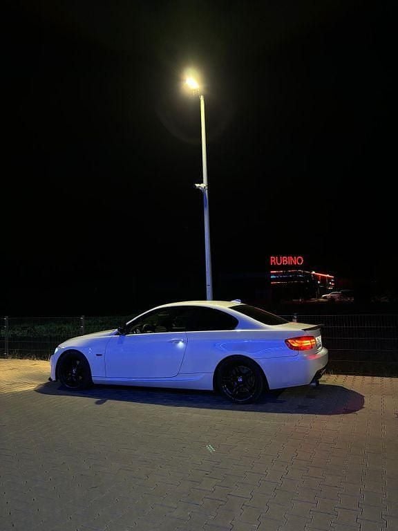 Gebraucht BMW 320 M Sport 163 PS (119 kW) 2012 Weiß Coupé