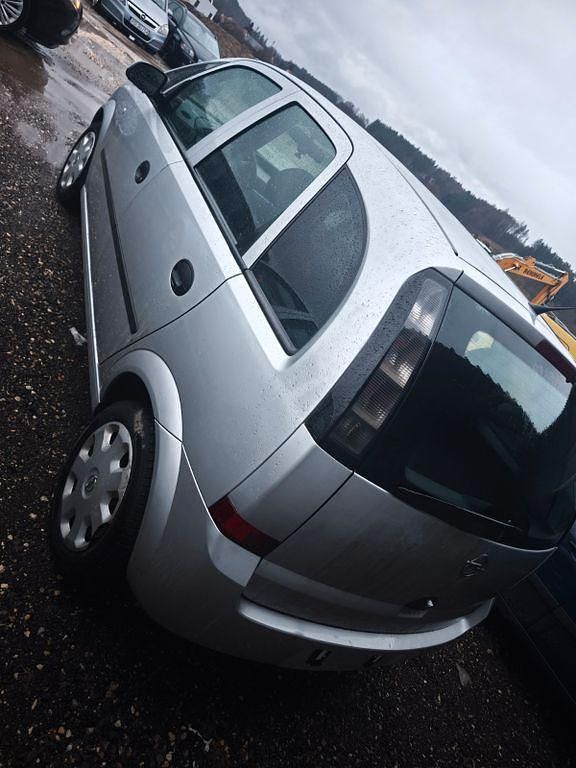 Gebraucht Opel Meriva Enjoy 101 PS (74 kW) 2004 Grau Van / Kleinbus