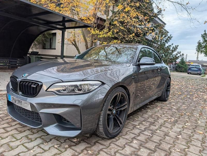 Grau Gebraucht 2018 BMW M2 Sport Line Coupé | 36.200 € (Fairer Preis) - Bild 1/4