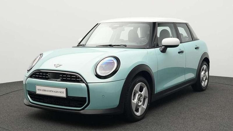 Usata Mini Cooper Classic 156 CV (114 kW) 2024 Verde Utilitaria